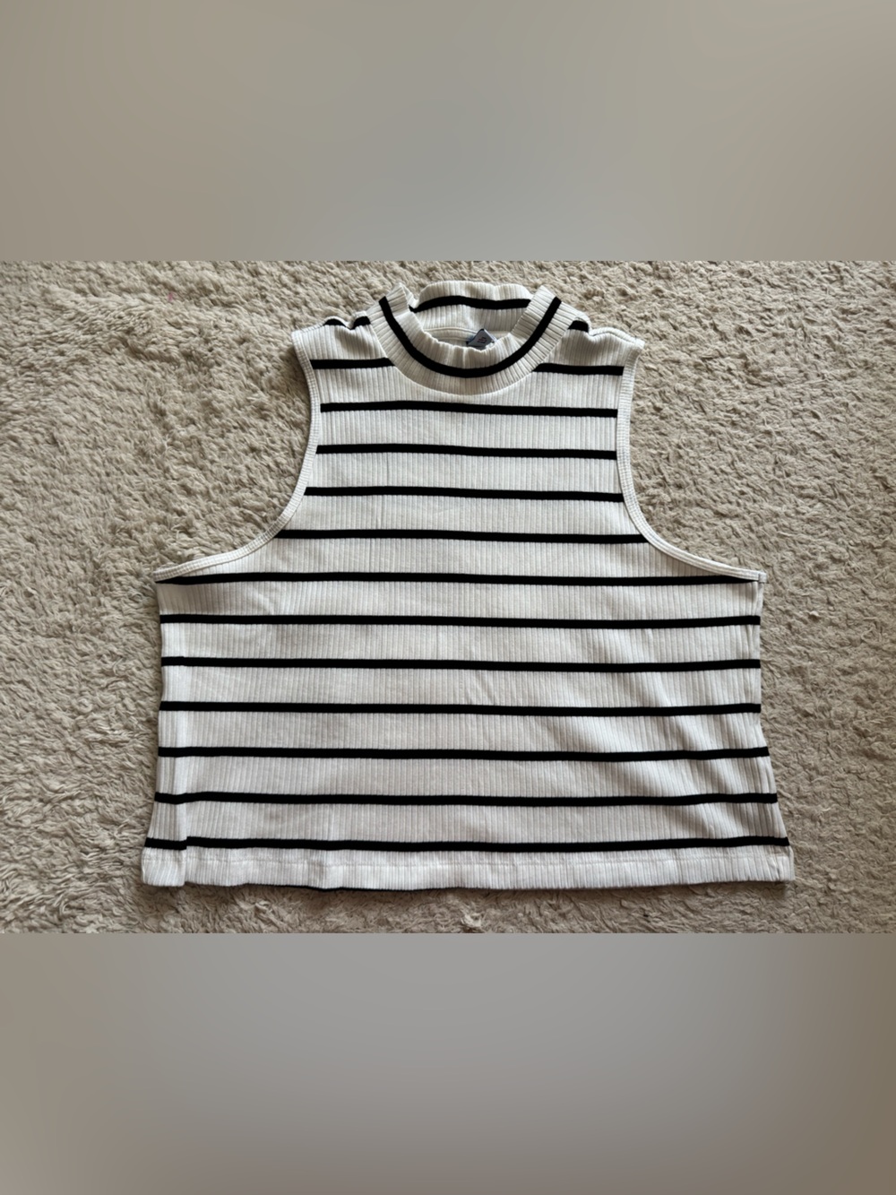 5/$20 old navy tank top